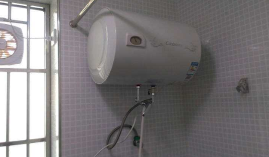 储水式热水器多久清洗