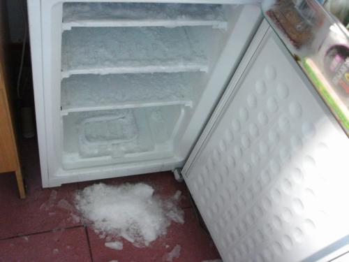 冰柜为什么容易结霜