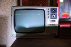 以前的老电视叫什么（最早的电视是什么样子的）