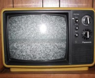 老式黑白电视机牌子（24寸黑白老式电视机）