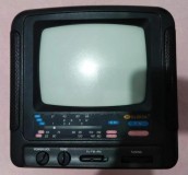 以前老的大电视机（60年代老式电视机）