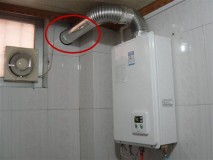 燃气热水器插口（燃气热水器一共有几个接口）