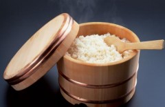 为什么用微波炉蒸米饭总是夹生（为什么用微波炉蒸米饭夹生）