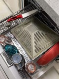 洗碗机为什么没有水渍（洗碗机几天不用底部有水）