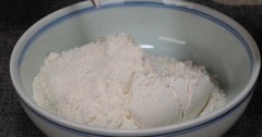 九阳豆浆机可以榨芝麻粉吗（九阳豆浆机可以干磨粉吗）
