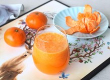 家用榨汁机榨橘子汁（家用小榨汁机怎么榨橙汁）