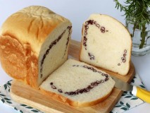 冬天用面包机做面包为什么不蓬松（面包机做面包蓬松诀窍）