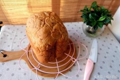 面包机做无糖面包配方（面包机做700克面包的配方）
