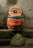 古式马桶图片（老式木质马桶图片）