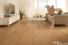 木地板翻新和更换哪个划算（室内木地板翻新和更换哪个更划算）