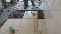 买地板砖一定要选质量好的吗（地板砖要不要买大一点的）