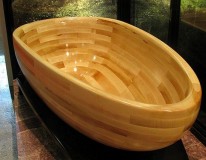 实木浴缸（纯木浴缸价格）
