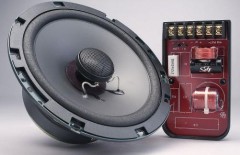 高保真音响系统有什么特点和功能（组建一套高保真音响需要哪些设备）