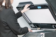 电脑打印机怎么脱机和联机（电脑无线打印机脱机怎么重新连接）