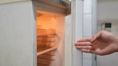 冰箱很久不用了发臭如何清除（冰箱一年没用异味很大怎么处理）