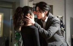 韩国老板和女员工约会吻戏电视剧（女老板与员工吻戏视频韩国）