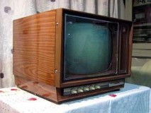 最新的古董电视机（古董电视机十大名牌）