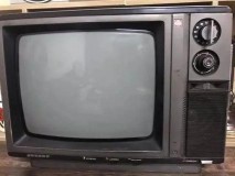 人类的第一台电视机（世界第一台电视机是哪年的）