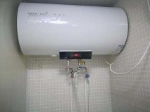 电热水器断电洗澡后冷水会进去吗（电热水器断电洗澡冷水还会进入吗）