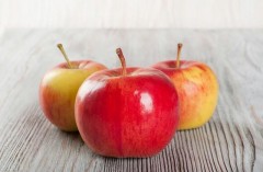 微波炉加热苹果会破坏营养么（苹果用微波炉加热对身体有好处吗）