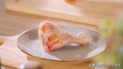 鸡腿微波炉解冻几分钟（微波炉解冻冷冻鸡腿需要多长时间）