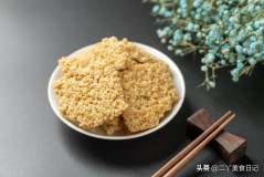 剩米饭电饼铛做锅巴（用电饼铛怎么用剩米饭做锅巴）
