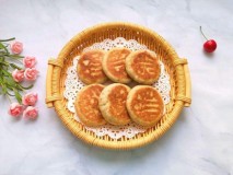 电饼铛做面粉花生芝麻饼（家用电饼铛做芝麻薄脆饼）