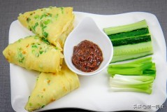 家用电饼铛如何煎鸡蛋饼（电饼铛做鸡蛋饼是开几个开关）