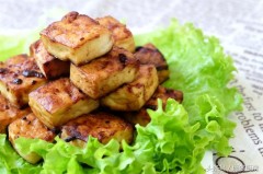 九阳电饭煲煮饭中途会复位（九阳电饭煲按键煮饭突然又跳了）