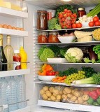 消毒柜放冰箱的正确方法（家用消毒柜可以放在冰箱上吗）