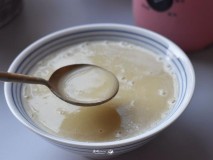 用豆浆机做米糊小米需要浸泡吗（小米可以用豆浆机做米糊吗）