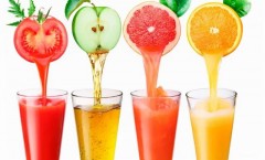 榨汁机榨水果加水会不会有细菌（榨汁机打出来的水果汁直接就喝吗）