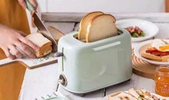 烤面包机还有别的功能吗（烤面包机买回来直接使用吗）