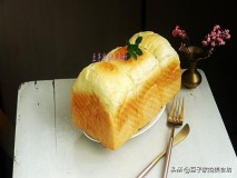 面包机做咸味空心面包的家常做法（面包机咸面包的做法大全）
