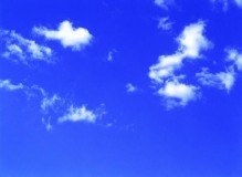 天空为什么是蓝色的（我想知道天空为何是蓝色完整版）