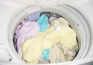 洗衣机洗衣服用什么消毒最好（洗衣机洗衣服有必要加消毒液吗）