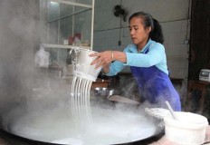 九阳豆浆机可以磨生米浆吗（九阳豆浆机可以干磨粉吗）