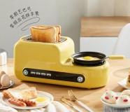 烤面包机和早餐机的区别（面包机实用还是早餐机实用）