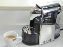 咖啡机打泡器蒸汽嘴堵了怎么办（咖啡机打奶泡不出蒸汽维修）