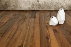出租屋地板贴和地板革哪个更耐用（水泥地板贴和地板革哪个更耐用）