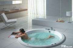 装浴缸怎么改排水（浴缸排水的正确安装方法）