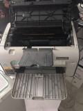 hp1007打印机不停打印怎么解决（hp7110打印一直是正在打印状态）