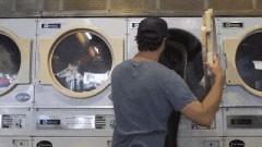 洗衣机筒自洁用注水吗（新买的洗衣机用桶自洁吗）