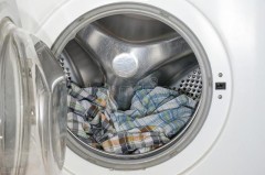 洗衣机为什么老是很脏（洗衣机用了10多年很脏怎么办）