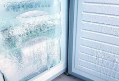 冰箱冷冻室结冰快速解决方法（冰箱冷冻室结冰只需一招）