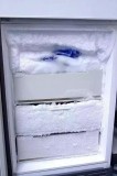 冰箱冷冻室严重结冰是怎么回事（冰箱冷冻室结冰严重如何解决）