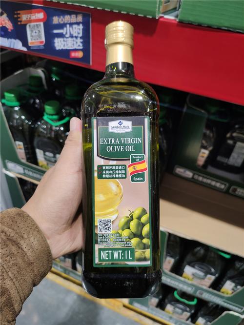 橄榄油开封后如何储存 需要放在冰箱里吗（开封的橄榄油可以保存多久）