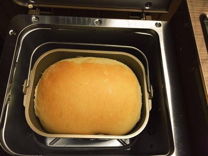 用面包机做面包的详细步骤和方法