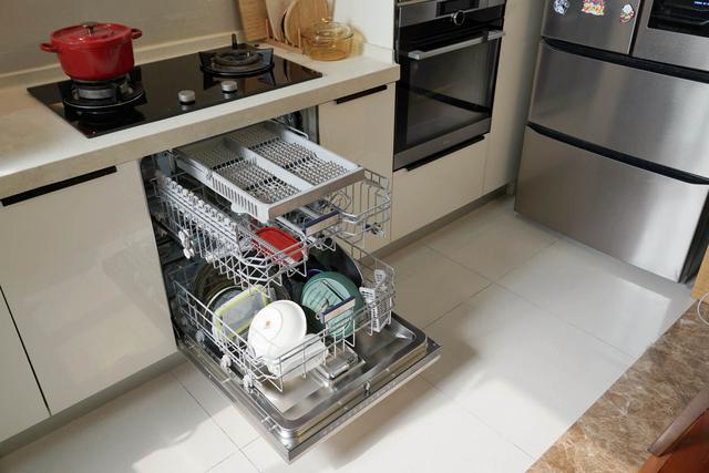 洗碗机在厨房摆放在什么位置比较合理