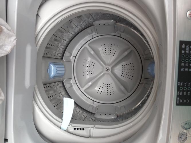 全自动洗衣机怎么清洗放洗衣液的地方